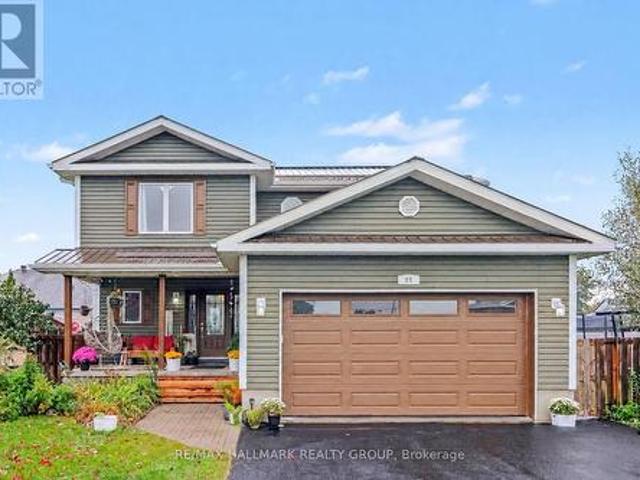 25 Tabitha Cres Crescent, North Dundas, ON, K0C 1H0 house for sale | Listing ID X14080 | Royal LePage