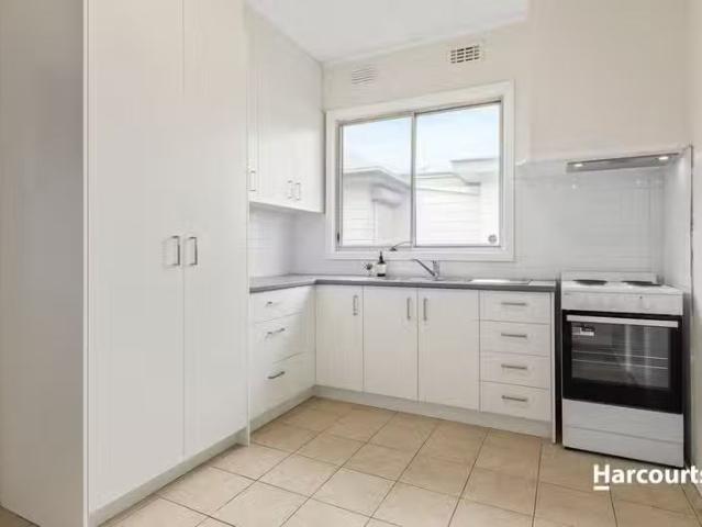 25 Tennyson Street, Norlane, VIC 3214 House for Rent