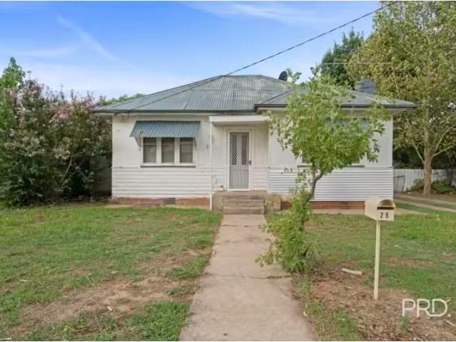 25 The Boulevarde, Kooringal House for rent Listed by Leasing.