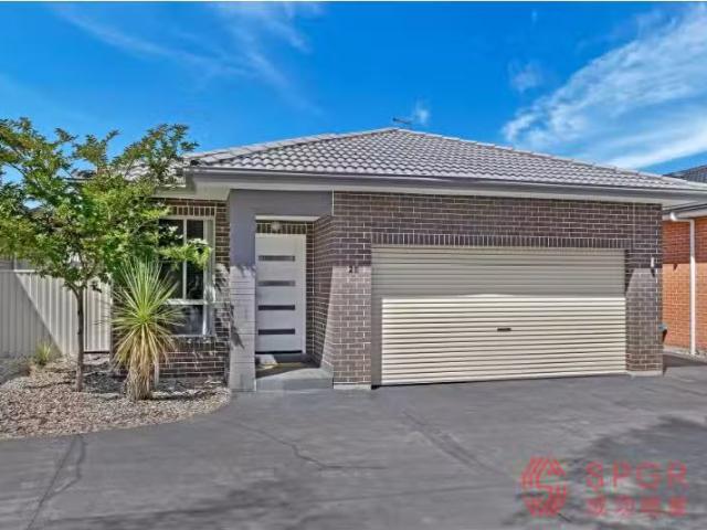 25 Vasanta Glade, Woodcroft Townhouse for rent Listed by Shao.