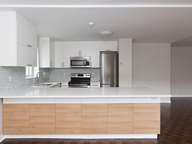 25 Vincent d'Indy Le Chopin 25 Vincent d'Indy Le Chopin 3 Bedrooms Apartment for Rent