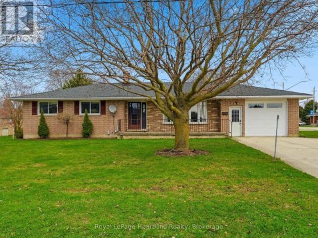 25 Vincent Street, South Bruce, ON, N0G 2J0 house for sale | Listing ID X13733 | Royal LePage