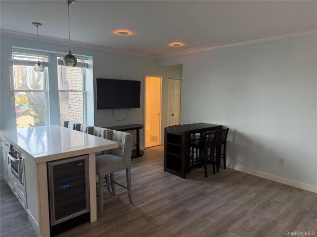 25 W Broadway, Unit 104, Long Beach, NY 11561 | MLS #1009