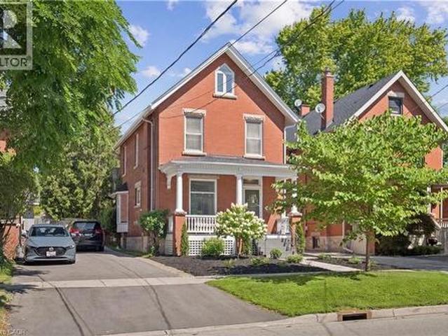 25 W Suffolk Street W, Guelph, ON, N1H 2H9 house for sale | Listing ID 40849 | Royal LePage