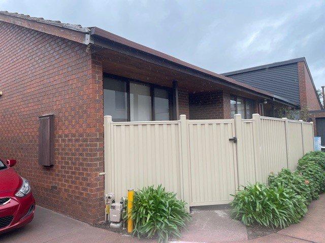 2/5 Wanalta Road, Carnegie