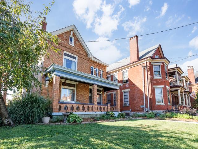 25 Wallace Avenue