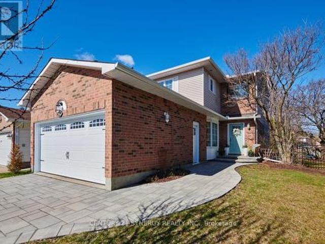 25 Waterton Crescent, Ottawa, ON, K2M 1Y8 house for sale | Listing ID X13038 | Royal LePage
