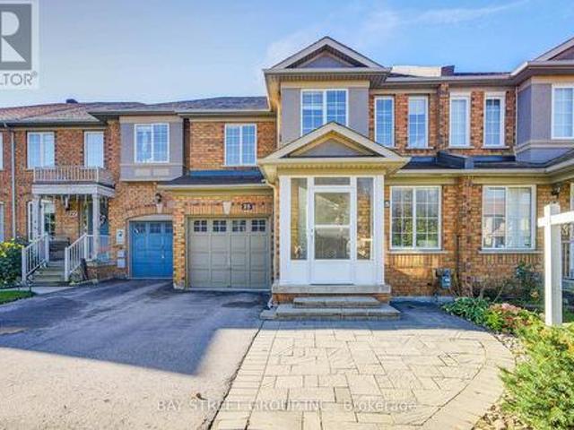 25 Waterton Crescent, Richmond Hill, ON, L4B 4L7 house for sale | Listing ID N13772 | Royal LePage