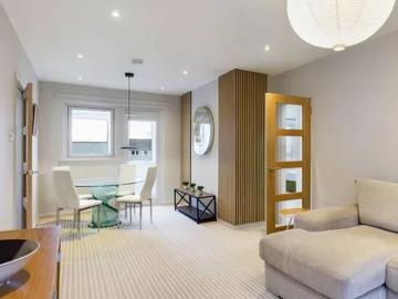 25 West Court, Ravelston House Park, City of Edinburgh, EH4 3NP, United Kingdom | 3 bed apartment for rent #167491156 | Rentberry