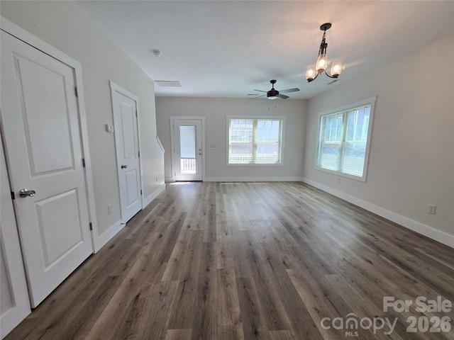 25 Wheeler Rd, Weaverville, NC 28787