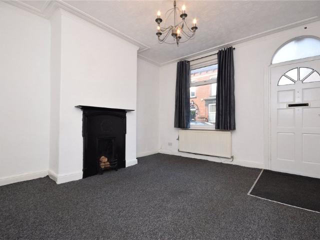 25, Whingate Grove, Leeds, West Yorkshire, LS12 3RD