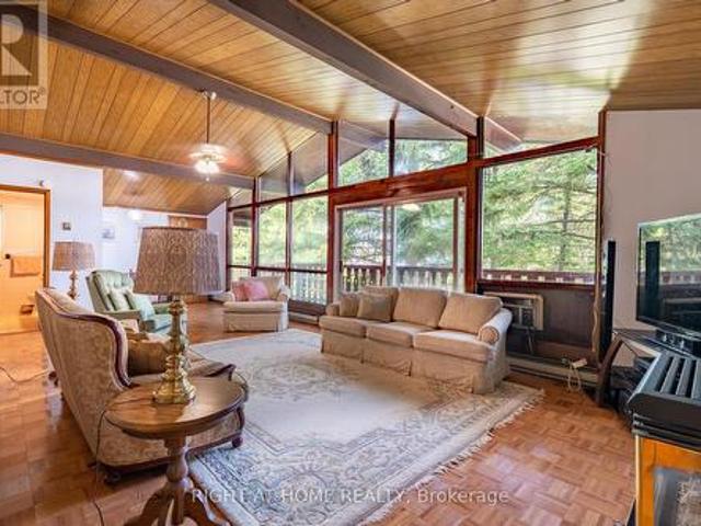 25 William Avenue, Wasaga Beach, ON, L9Z 2X3 house for sale | Listing ID S13607 | Royal LePage