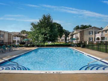 25 Williams Blvd, Unit 252F, Lake Grove, NY 11755 | MLS #893701