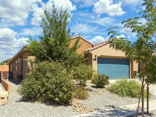 25 Wirecrest Lane