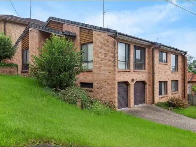 25 Wonson Ave, Coniston House for rent Listed by Tricia Murdo.
