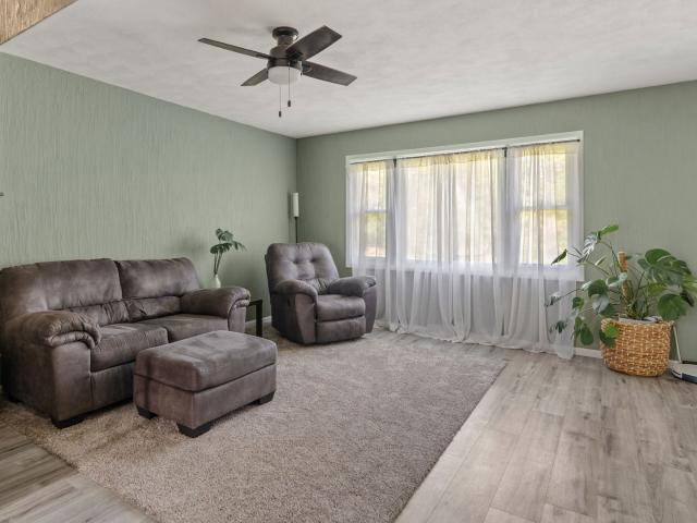 25 woodcrest drive