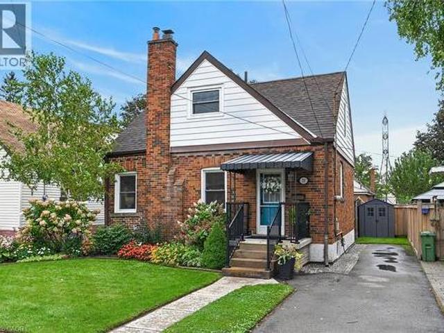 25 Woodbridge Road, Hamilton, ON, L8K 3C6 house for sale | Listing ID 40864 | Royal LePage