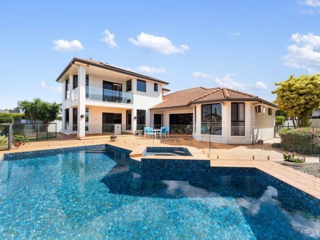 25 Years in the Making. One Extraordinary Waterfront Opportunity