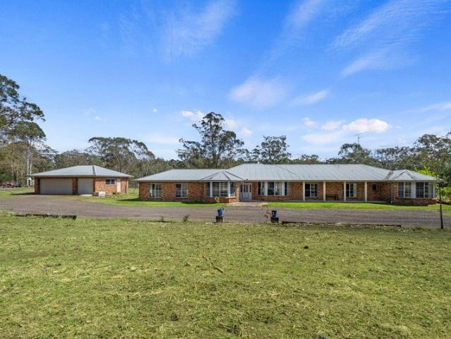 25 Acre Rural Retreat offering Space, Privacy & Lifestyle