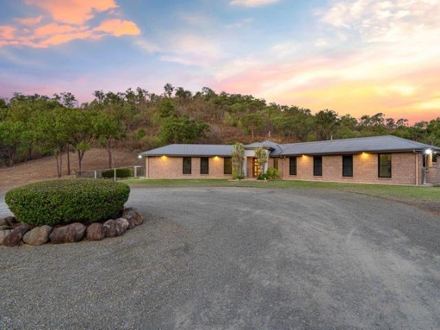 25 Acres of Private Acreage Living