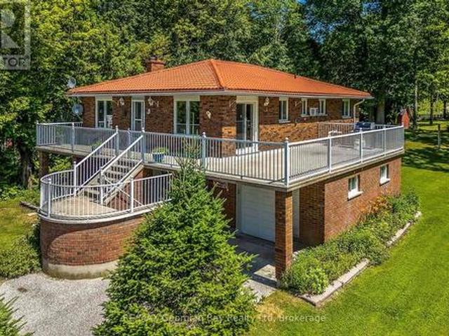 25 Albert Avenue, Tiny, ON, L0L 2J0 house for sale | Listing ID S13583 | Royal LePage