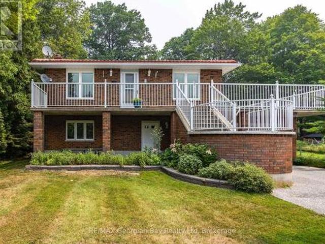 25 Albert Avenue, Tiny, ON, L0L 2J0 house for sale | Listing ID S13790 | Royal LePage