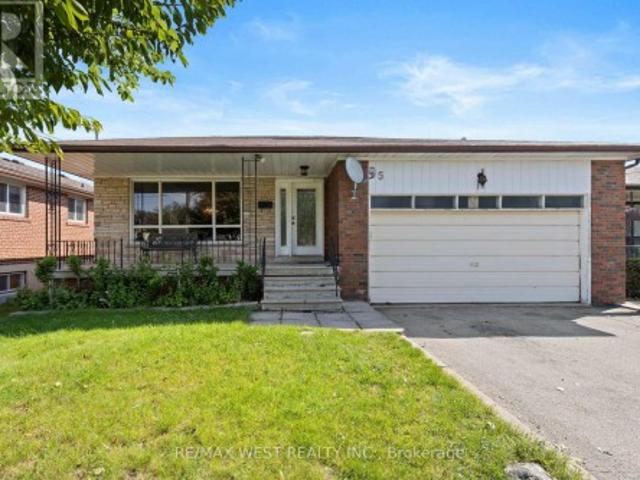 25 Apted Avenue, Toronto, ON, M9L 2P2 house for sale | Listing ID W13752 | Royal LePage