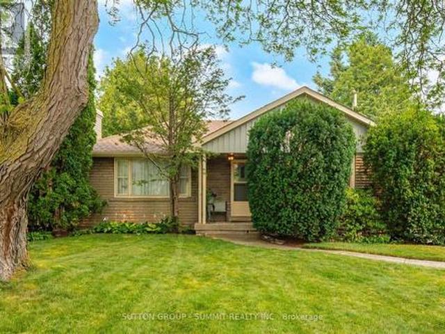 25 Arch Road, Mississauga, ON, L5M 1M4 house for sale | Listing ID W13673 | Royal LePage