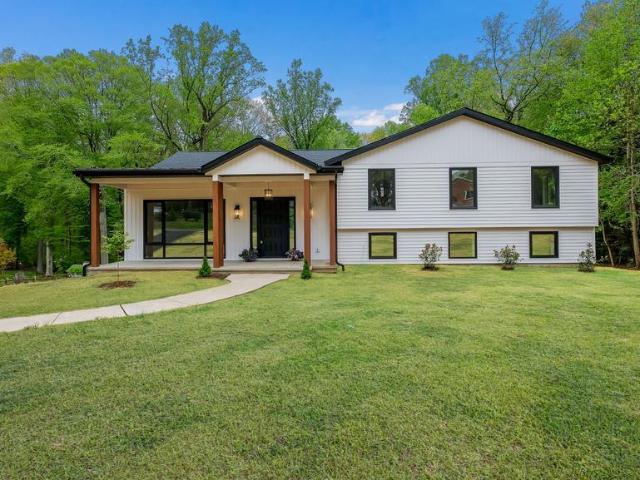 25 Arrowhead Trail