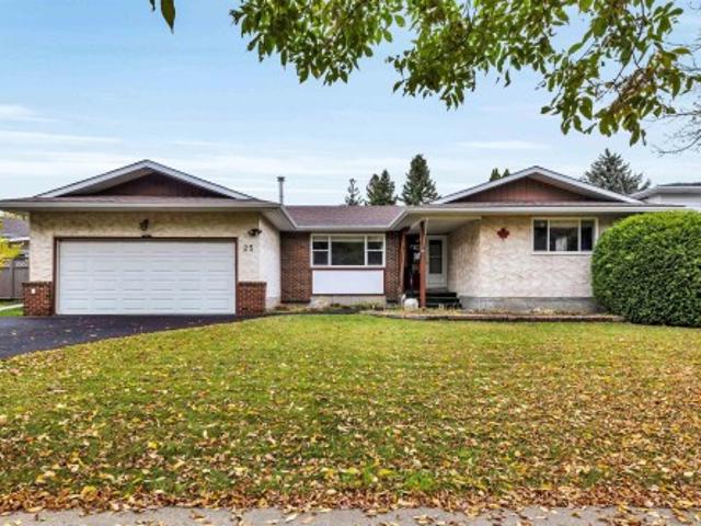 25 Attwood Drive, St. Albert, AB, T8N 2T4 house for sale | Listing ID E4512 | Royal LePage
