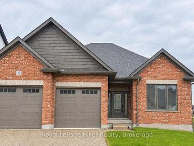 25 Avery Place, Perth East Milverton, ON, N0K 1M0 house for sale | Listing ID X13778 | Royal LePage