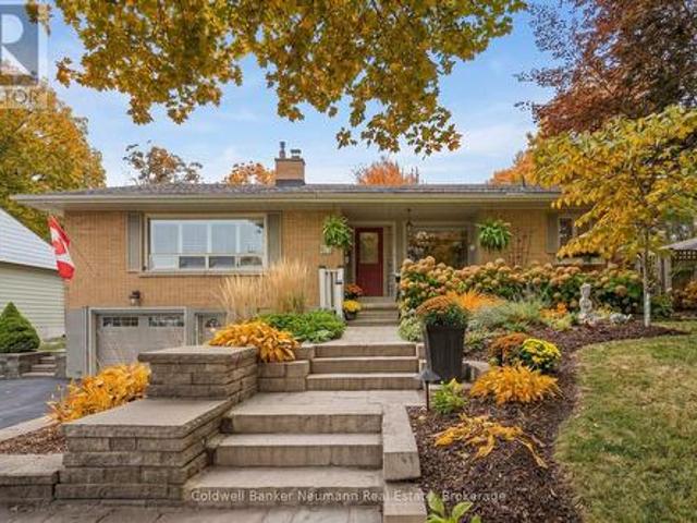 25 Bennett Avenue, Guelph St. George'S, ON, N1E 2C6 house for sale | Listing ID X14030 | Royal LePage