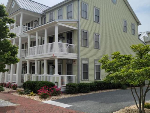 25 Beach Walk Lane # 25Q