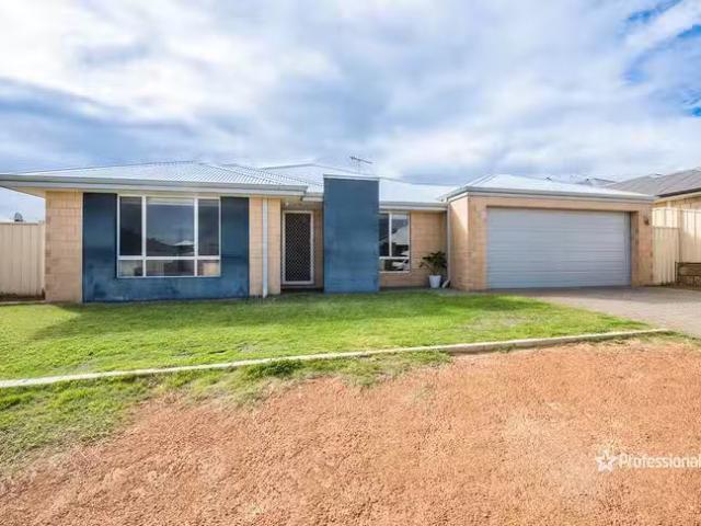 25 Beachcomber Hill, Glenfield, WA 6532