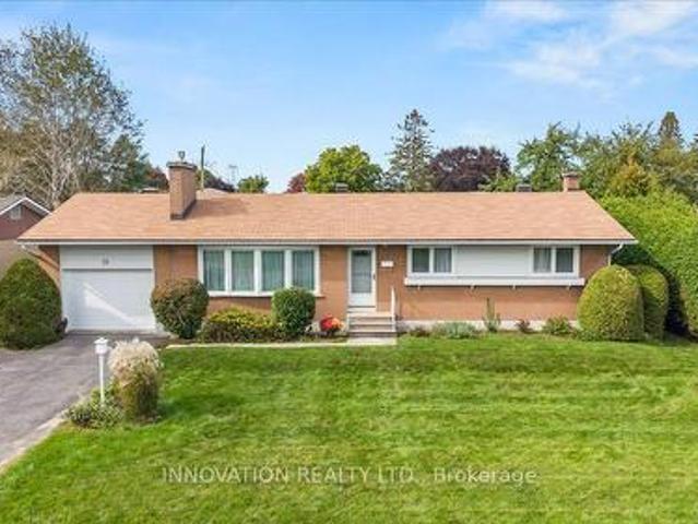 25 Brent Avenue, Ottawa, ON, K2G 3L1 house for sale | Listing ID X13815 | Royal LePage