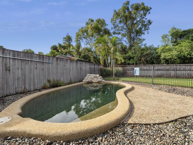 25 Bundey StreetBentley Park QLD 4869, Australia