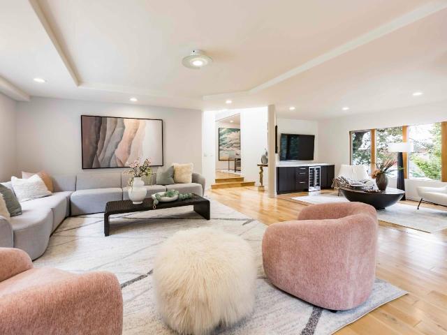 25 Carrera Court