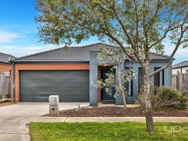 25 Casino Parade, Point Cook