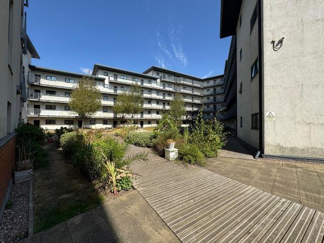 25 Chorlton Street, Manchester, Manchester M16, 2 bed flat to rent, £1,350 pcm | PrimeLocation