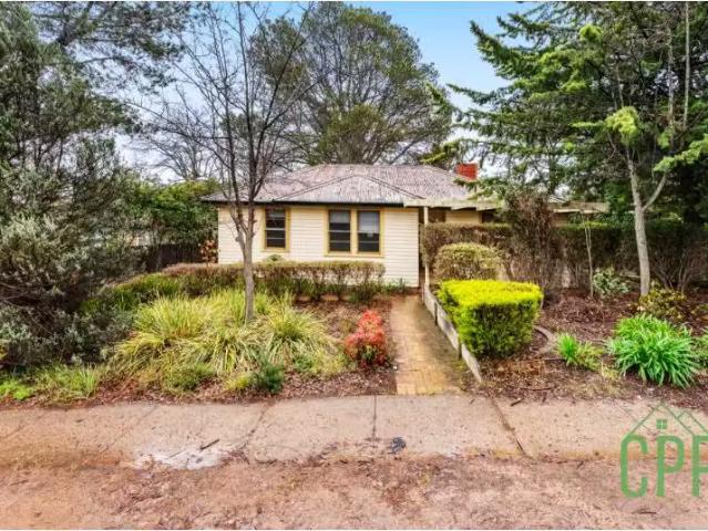25 Chisholm Street, Ainslie House for rent Listed by Brett Ru.