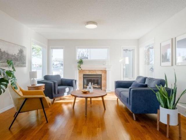 25 Citadel Estates Manor Nw, Calgary, AB, T3G 5M6 townhouse for sale | Listing ID A2347 | Royal LePage
