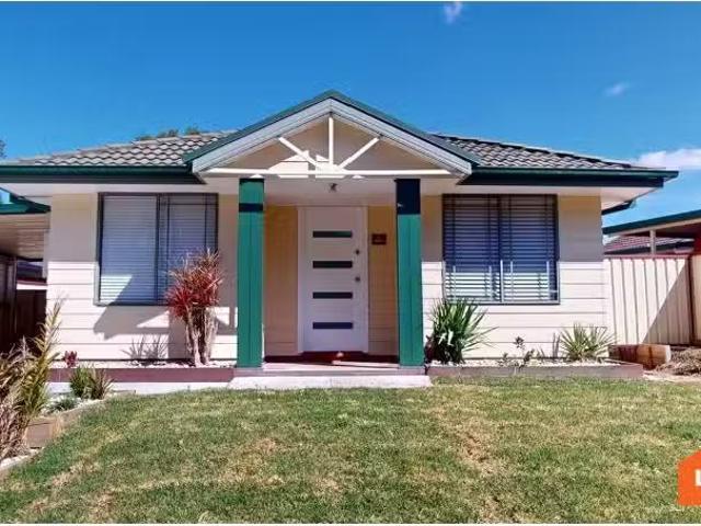 25 Coburn Circuit, Metford House for rent Listed by Leah Jay.