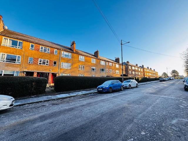 25 Corrour Road, Glasgow, G43 2DY, United Kingdom | 2 bed apartment for rent #138931313 | Rentberry