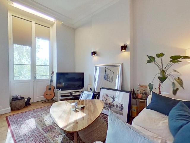 25 cours d'Herbouville Lyon 69004 T2 Meublé 990 €CC