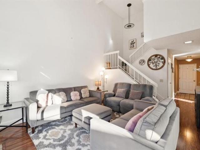 25 Deer Run Circle