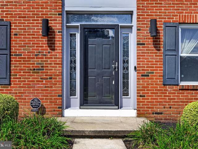 25 Dominion Drive