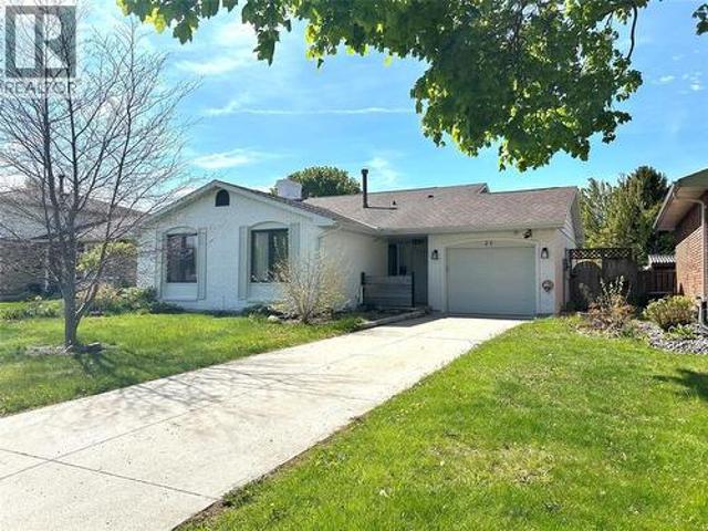 25 Durco Avenue, Sarnia, ON, N7S 4N3 house for sale | Listing ID 26015 | Royal LePage