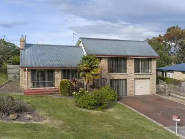 25 Dyball Street, HADSPEN, TAS 7290 House for Rent