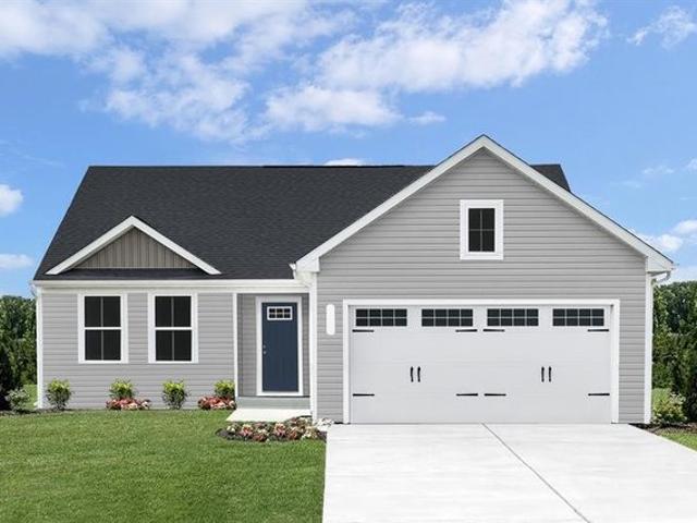 25 Elmwood Ave, Sanford, NC 27330