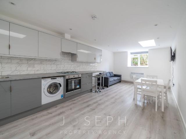 25 Elm Street, Ipswich IP1, 1 bed property to rent, £725 pcm | PrimeLocation
